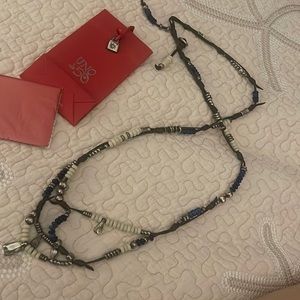 Uno de 50 Blue and Cream Beaded Necklace